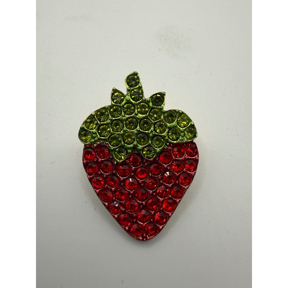 Red‎ Green Rhinestone Strawberry Brooch Gold Tone Fruit Pin Crystal Jewelry